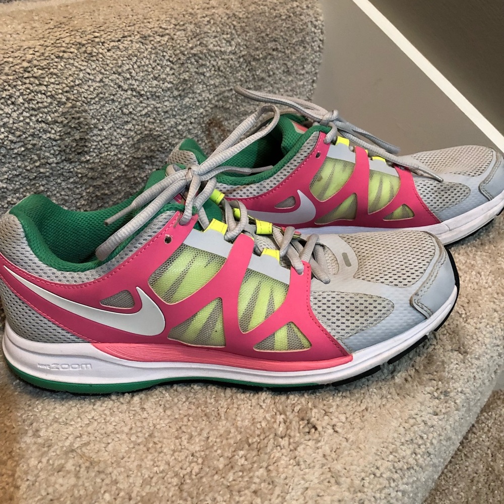 Nike Zoom Elite Running Shoes